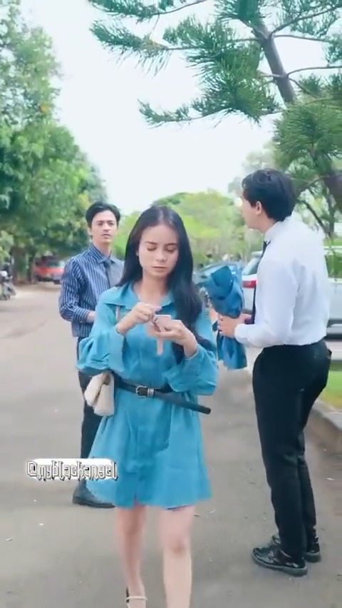 [FILM LENGKAP] 020I0722 SATU KELUARGA REBUT PACAR