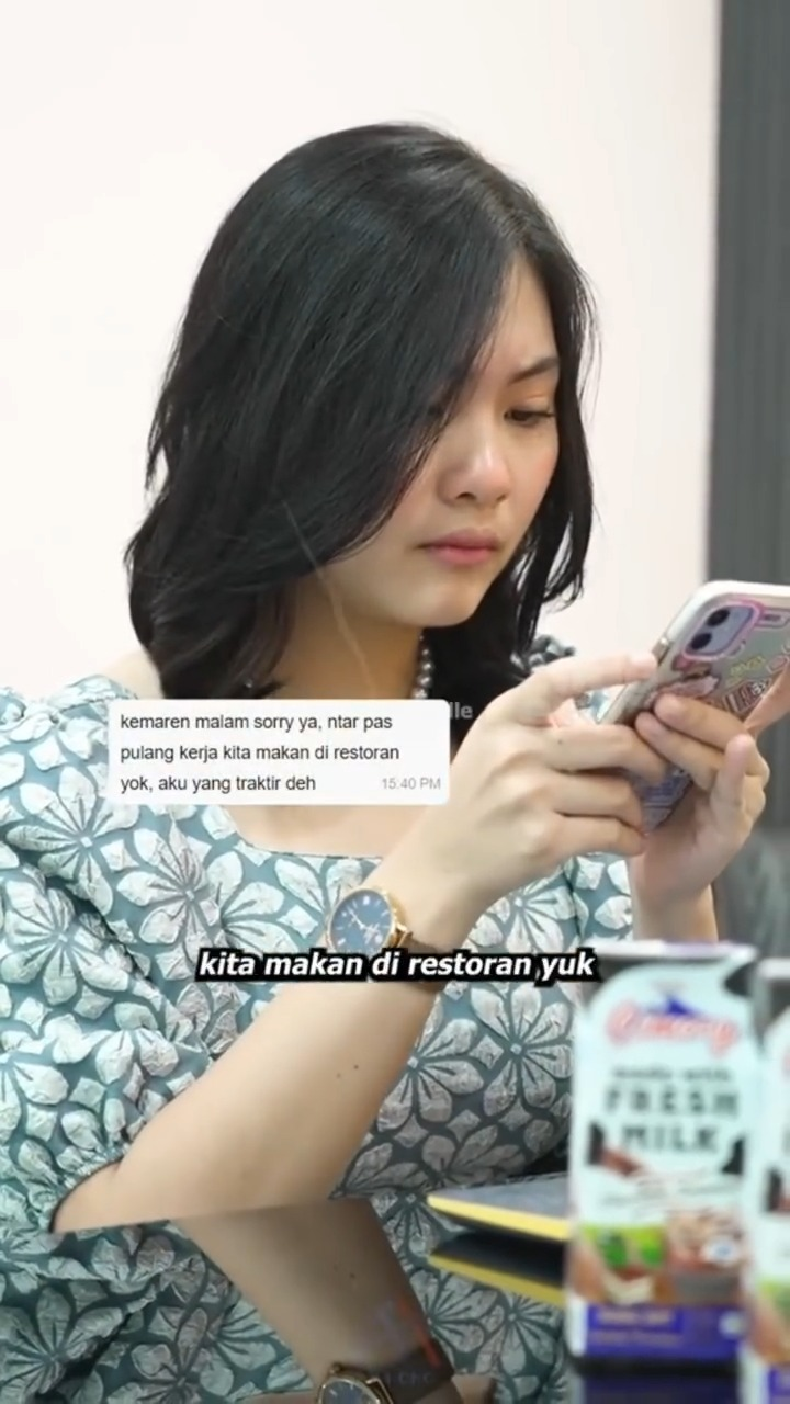 [FILM LENGKAP] 028I0722 Kok dia mirip Kelly, Apa bedanya suka dengan cinta