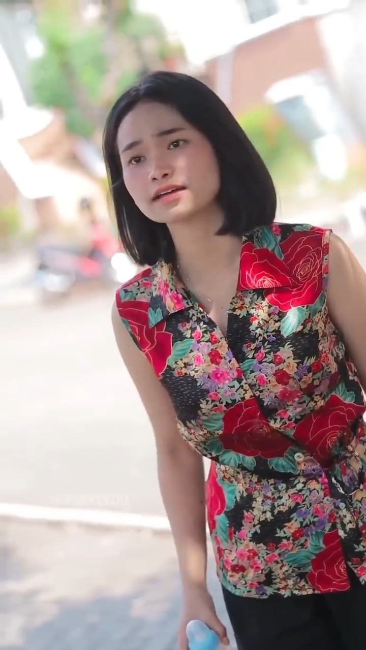 [FILM LENGKAP] 004I0722 Dihamili calon suami